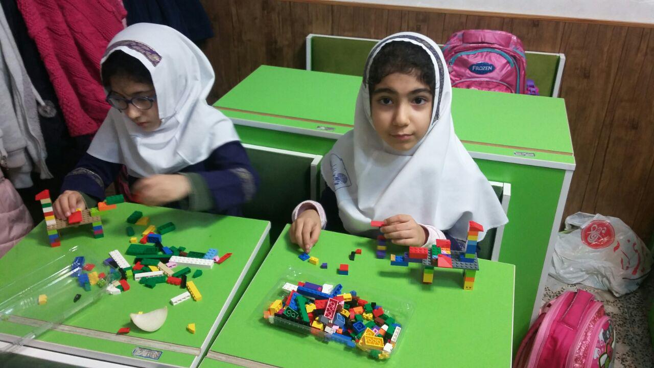 فعالیت های لگوی آموزشی دی ماه دانش آموزان باران اندیشه